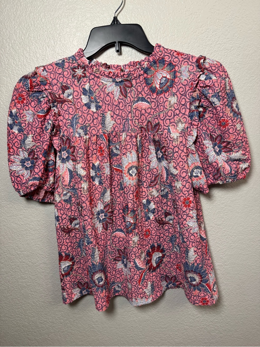 LOFT Pink Floral Paisley Puff Sleeve Ruffle Neck Blouse Top Size M